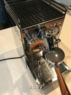 969. Coffee Espresso Machine E61 group Prosumer semi-automatic