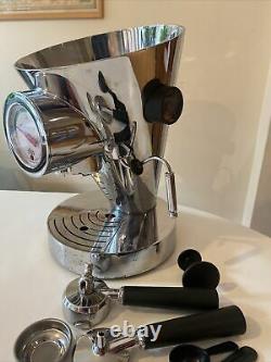 Casa Bugatti Diva Espresso Coffee Machine in Chrome