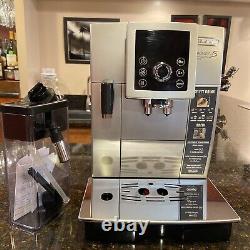 De'Longhi Magnifica S ECAM23270S Espresso & Cappuccino Machine
