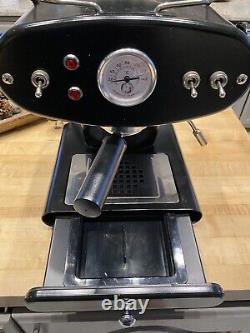 Francis Francis X1 Black Espresso Machine Design Luca Trazzi X1