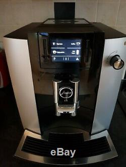 Jura E6 Bean to Cup Coffee Machine