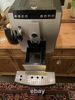 Jura Impressa Z5 Espresso Coffee Machine -Small leak can be resolved with $50 part