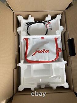 Jura Z10 Automatic Coffee Machine for Hot and Cold Coffee Aluminum White NEW