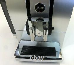 Jura Z8 Fully Automatic Espresso & Coffee Machine Made in Switzerland