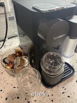 Nespresso Lattissima One Coffee Espresso Maker by De'Longhi EN510B