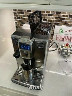 Saeco Incanto Carafe Super Automatic Espresso Coffee Machine HD8917/48 Philips