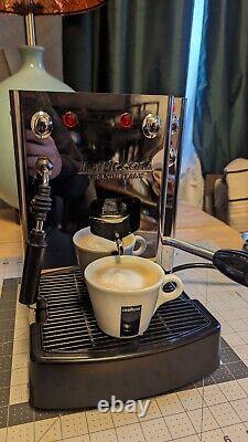 Sara Vapore espresso machine